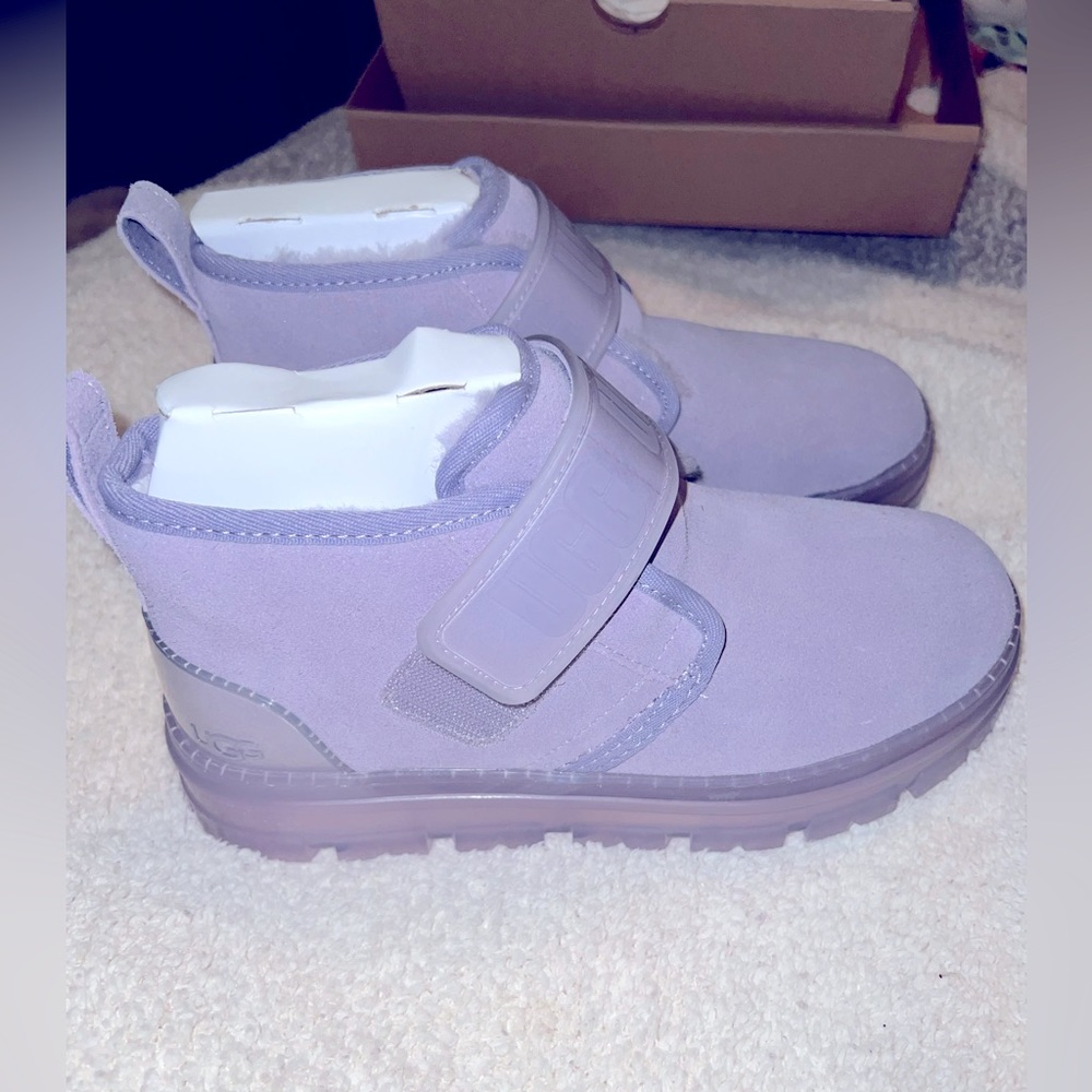 💜NEW Ugg Neumel Boots💜